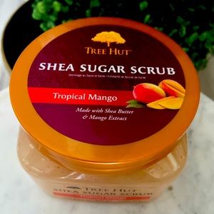 Tree hut Tropical Mango